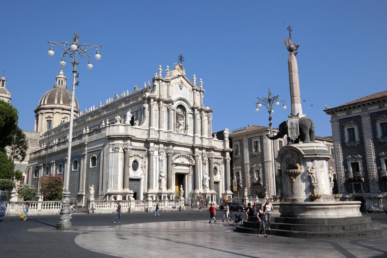 Casa Vacanze La Dolce Casa Villa Catania Exteriör bild